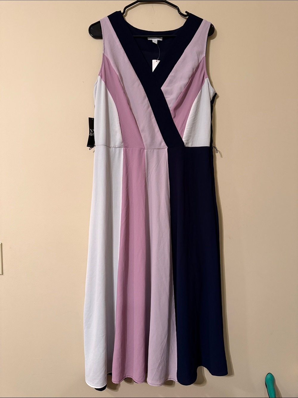 NY&C Sleeveless Colorblock V-Neck Midi Dress in Navy, Lilac & White